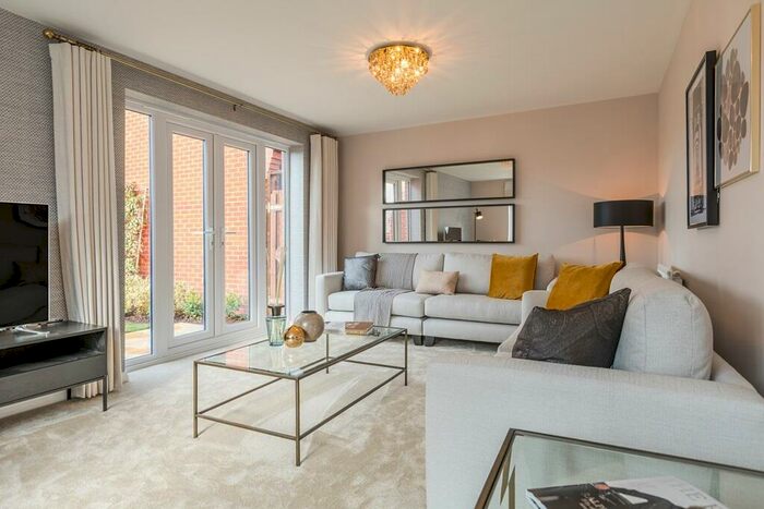 4 Bedroom Detached House For Sale In Grand Union Road Market Harborough, LE16