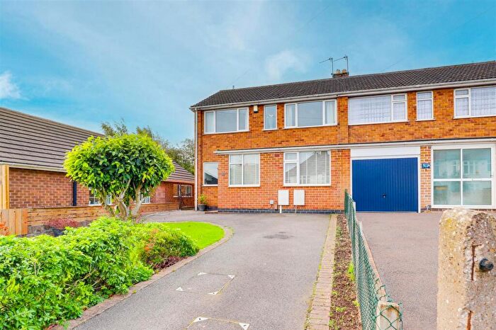 3 Bedroom Semi Detached House For Sale In Foxhill Road, Carlton, NG4