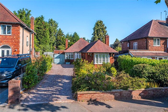 3 Bedroom Bungalow For Sale In Patricia Avenue, Goldthorn Park, Wolverhampton, West Midlands, WV4