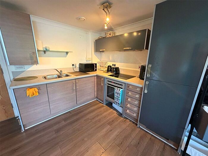Studio To Rent In Francis Road, Birmingham, B16