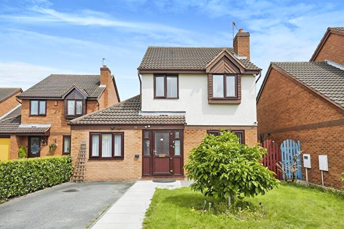 3 Bedroom Detached House To Rent In Tregony Way, Stenson Fields, DE24