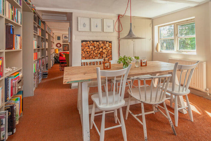 2 Bedroom Semi-Detached House For Sale In Orford Road, Tunstall, IP12