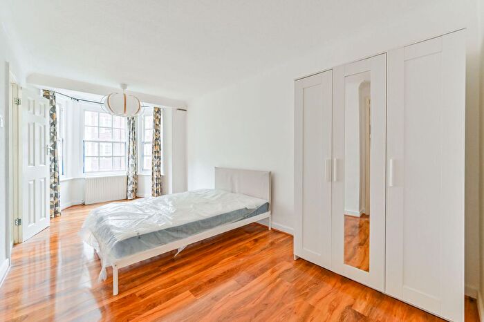 20 Bedroom Flat To Rent In Park West, Hyde Park Estate, London, W2