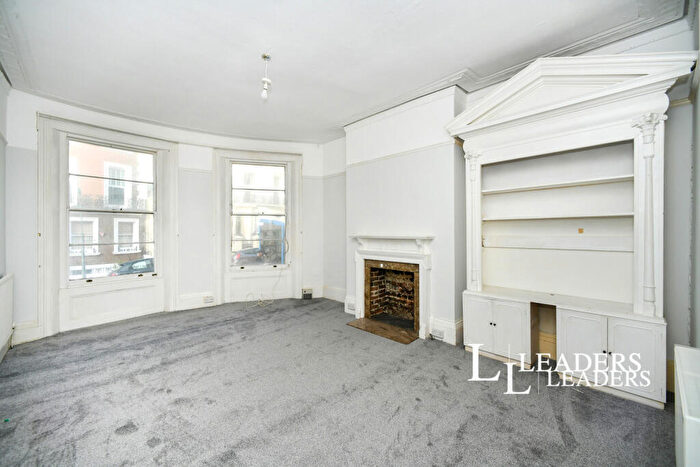 1 Bedroom Flat To Rent In Brunswick Road, Hove, East Sussex, BN3