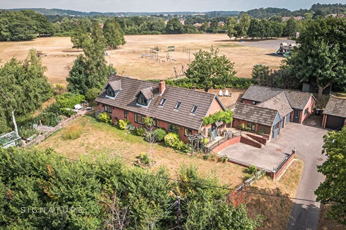 5 Bedroom Detached House For Sale In Marshgate, North Walsham, NR28