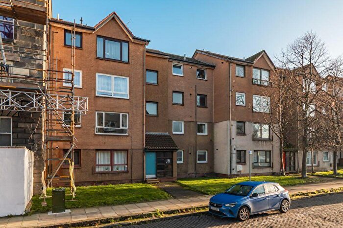 1 Bedroom Flat For Sale In / North Fort Street, Edinburgh, EH6