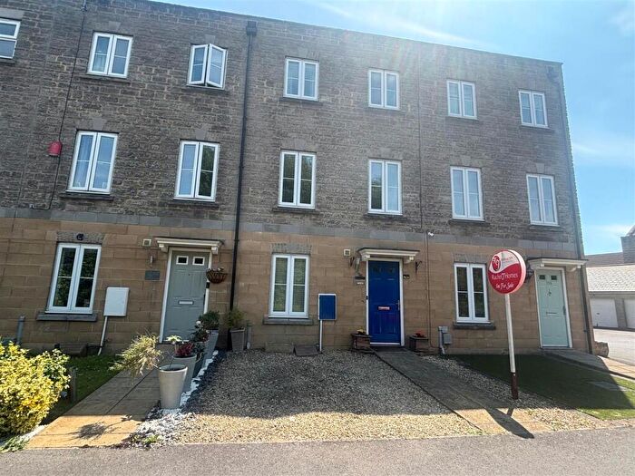 4 Bedroom House For Sale In Worle Moor Road, Weston-Super-Mare, BS24