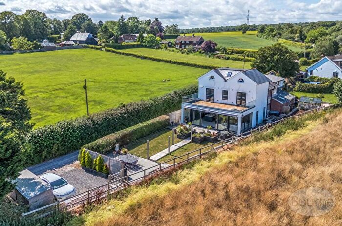 4 Bedroom House For Sale In Little Hyden Lane, Clanfield, Waterlooville, Hampshire, PO8