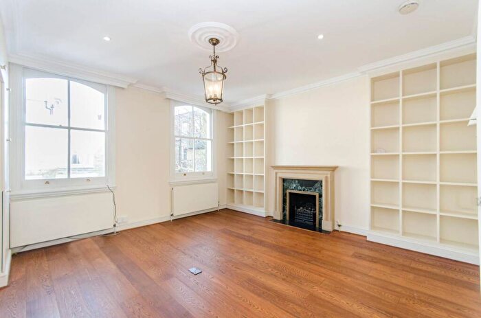 3 Bedroom Maisonette To Rent In Ifield Road, Chelsea, London, SW10