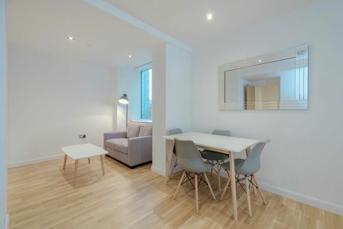 1 Bedroom Flat To Rent In Lansdowne Road, Croydon, CR0