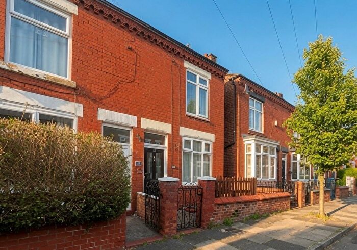 2 Bedroom Semi-Detached House For Sale In Eldon Road, Stockport, Cheshire, SK3