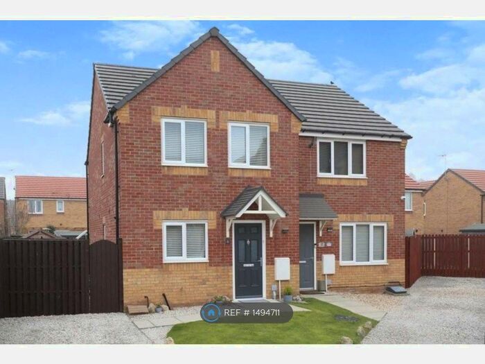 3 Bedroom Semi-Detached House To Rent In Gally Knight Way, Langold, Worksop, S81