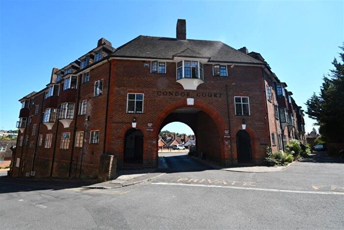 1 Bedroom Flat For Sale In Condor Court, Guildford, GU2