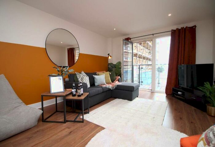 2 Bedroom Serviced Apartments To Rent In Maridian Bay, Trawler Road, Martime Quarter, Swansea, Wales, SA1