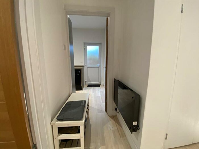 1 Bedroom Flat For Sale In Rowlands Hill, Wimborne, BH21