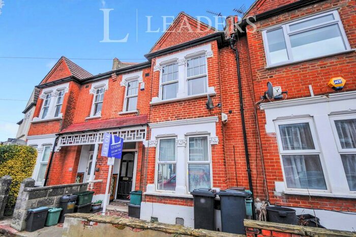 2 Bedroom Maisonette To Rent In Morgan Road, Bromley, BR1