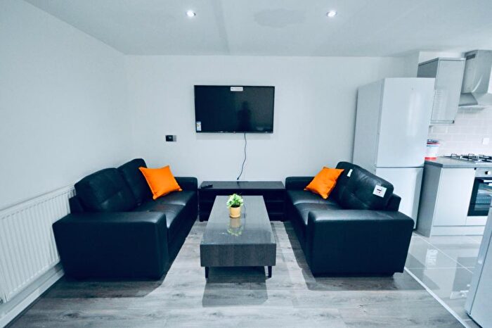 4 Bedroom House To Rent In Gwenfron Road, Liverpool, L6