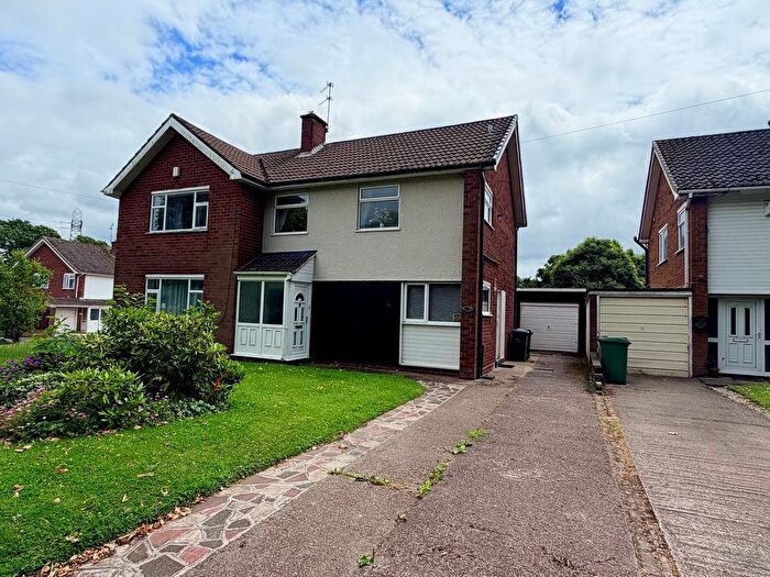 3 Bedroom Semi Detached House For Sale In Lichfield Road, Wednesfield, Wolverhampton, WV11