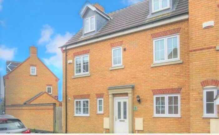 5 Bedroom House To Rent In Laughton Drive, Stamford, PE9