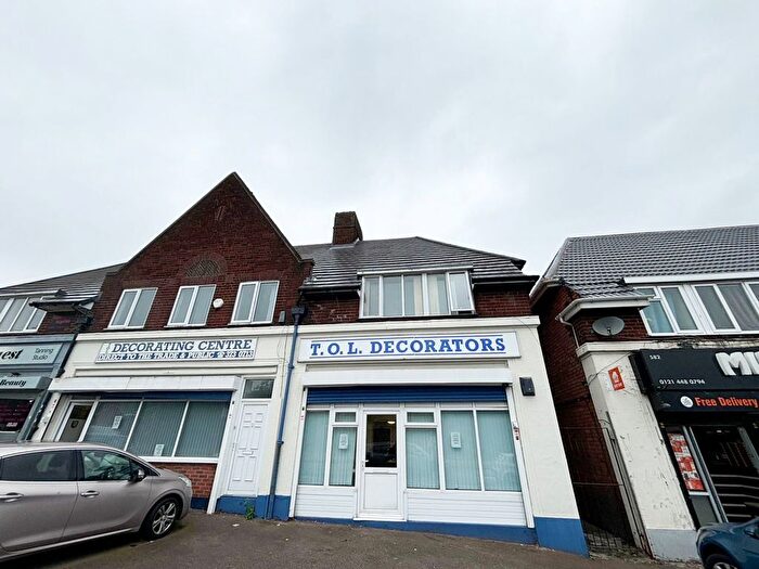 2 Bedroom Flat To Rent In , Flat Above College Road, Birmingham, B44