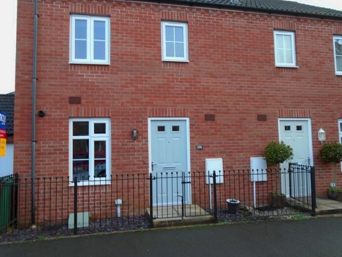 3 Bedroom Semi-Detached House To Rent In Goetre Fawr, Radyr, Cardiff CF15