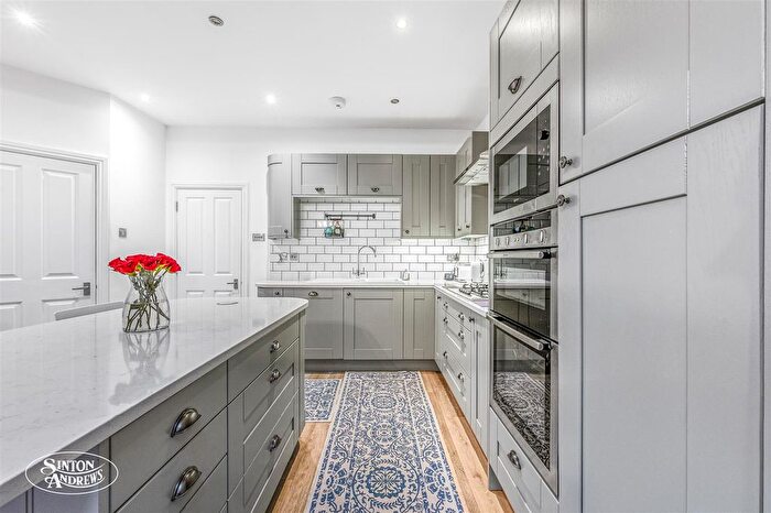 3 Bedroom Terraced House For Sale In Regina Terrace, London, W13