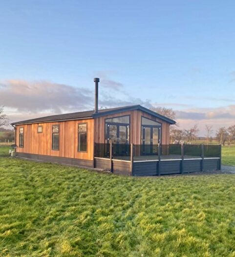 2 Bedroom Park Home For Sale In Kiln Lane, Clitheroe, Ribble Valley, BB7