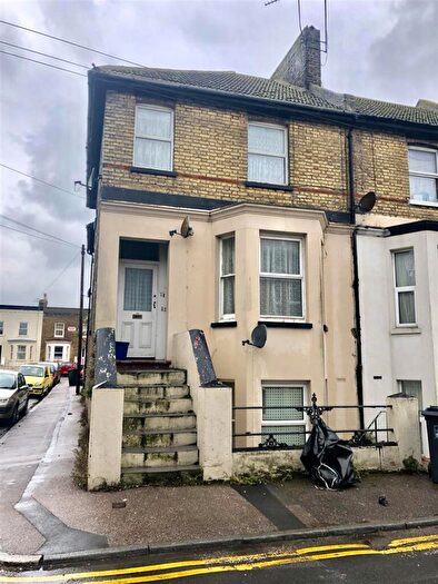 1 Bedroom Apartment To Rent In Westbrook Road, Margate, CT9