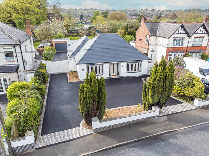 3 Bedroom Detached Bungalow For Sale In Stenson Road, Sunnyhill, DE23