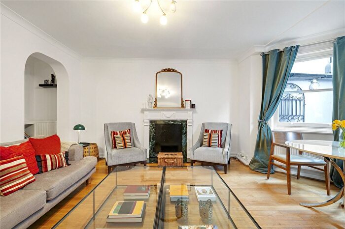 2 Bedroom Flat To Rent In Whittingstall Mansions, Whittingstall Road, SW6