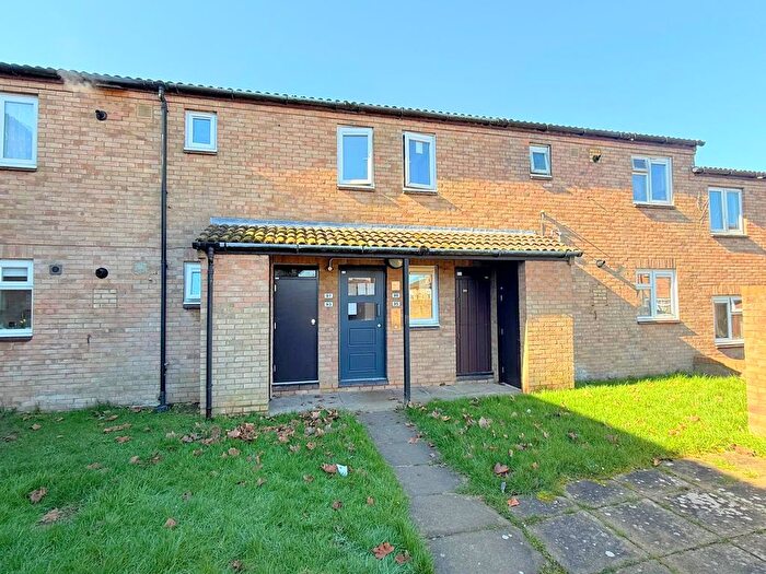 1 Bedroom Flat For Sale In Downs Barn Boulevard, Milton Keynes, MK14