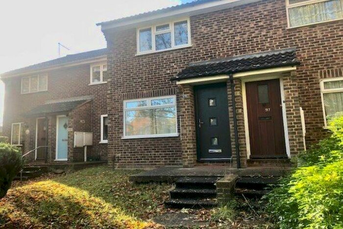 2 Bedroom Property To Rent In Pine Grove, Gillingham, ME7