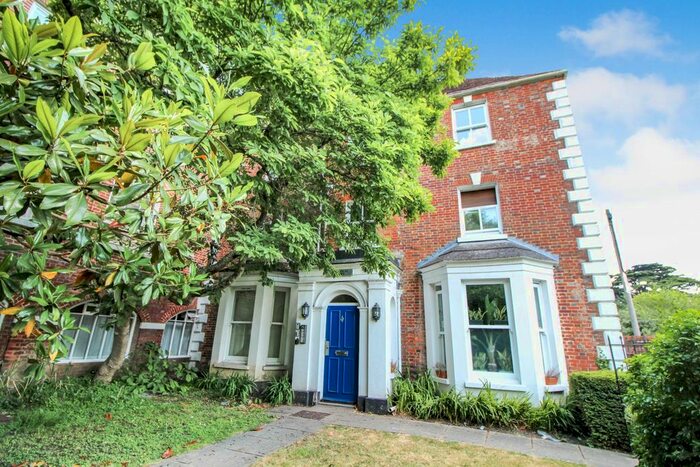 1 Bedroom Studio To Rent In West Street, Blandford Forum, Dorset, DT11