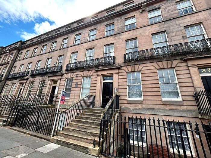 2 Bedroom Flat For Sale In Hamilton Square, Birkenhead, CH41