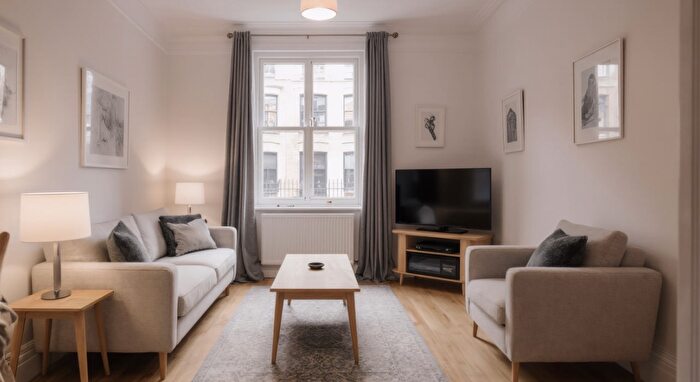 2 Bedroom Flat To Rent In Westgate Terrace, London, London, SW10