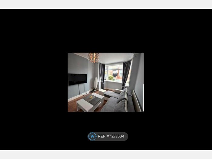 3 Bedroom Semi-Detached House To Rent In Cadby Avenue, Blackpool FY3