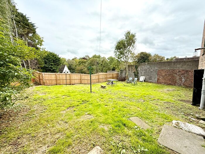 1 Bedroom Flat To Rent In Main Street, Glasgow, G76