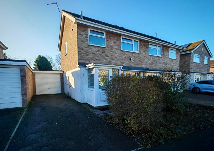 3 Bedroom House To Rent In Vicarage Close, Worle, Weston-Super-Mare, North Somerset, BS22