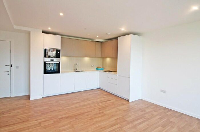 2 Bedroom Apartment To Rent In Deptford Landings, London, SE8