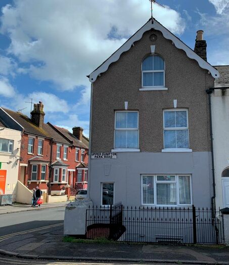 3 Bedroom End Of Terrace House To Rent In Upper Dumpton Park Road, Ramsgate, CT11