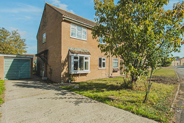 4 Bedroom Detached House For Sale In Westminster Road, Toothill, Swindon, SN5