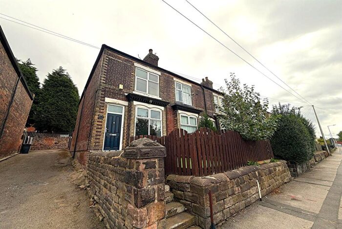 2 Bedroom End Of Terrace House To Rent In Canklow Road, Rotherham, S60