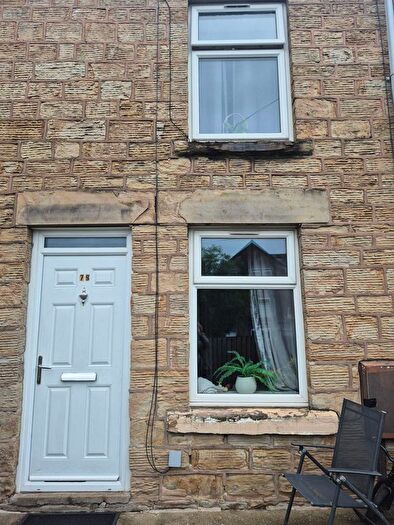 2 Bedroom Terraced House For Sale In High Street, New Whittington, S43