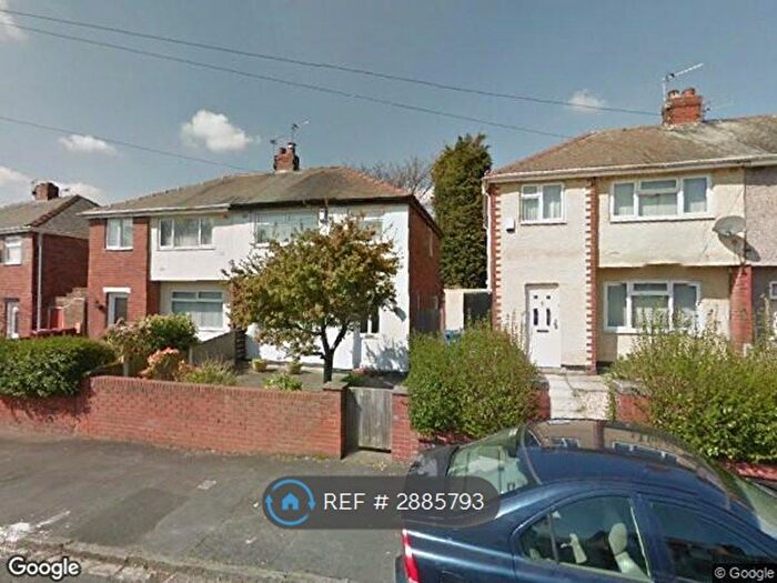 3 Bedroom Semi Detached House To Rent In Poplar Grove, Prescot, L35