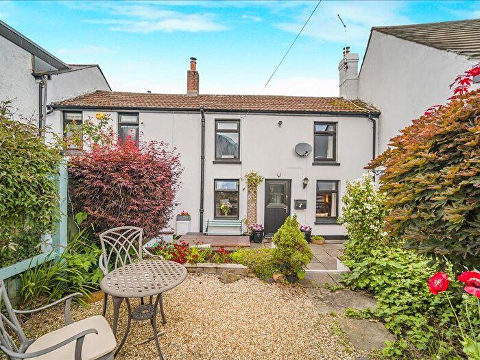 3 Bedroom Cottage For Sale In Chapel Road, Morganstown, Cardiff, CF15
