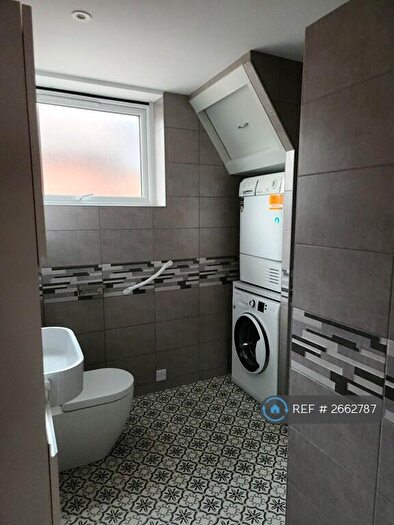 1 Bedroom Flat To Rent In Gordon Road, Bournemouth, BH1