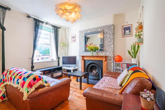 2 Bedroom House To Rent In Chandos Street, Sheffield, S10