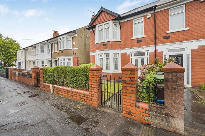3 Bedroom End Of Terrace House For Sale In Caerphilly Road, Birchgrove, Cardiff, CF14