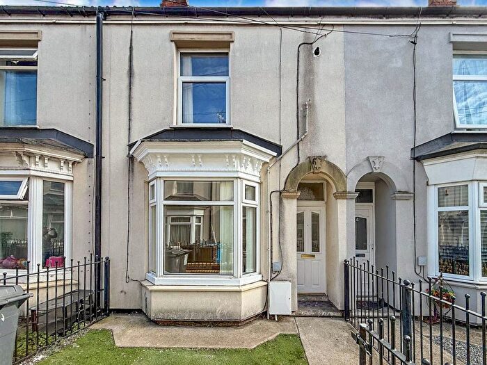 2 Bedroom Terraced House For Sale In Cambrian Avenue, Holland Street, Hull, HU9