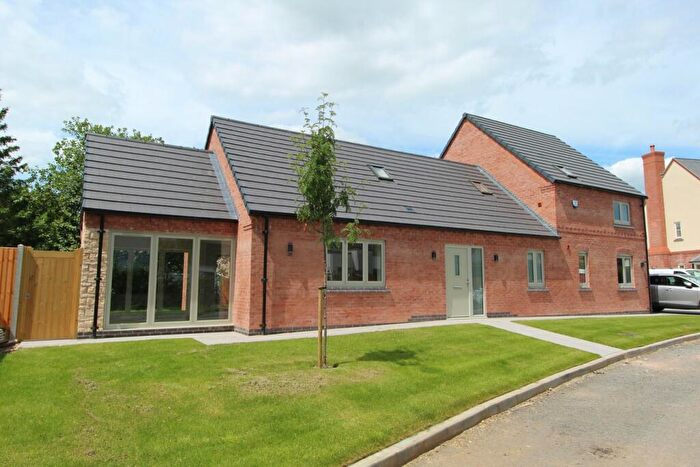 3 Bedroom Detached House For Sale In Walnut Close, Bitteswell, LE17